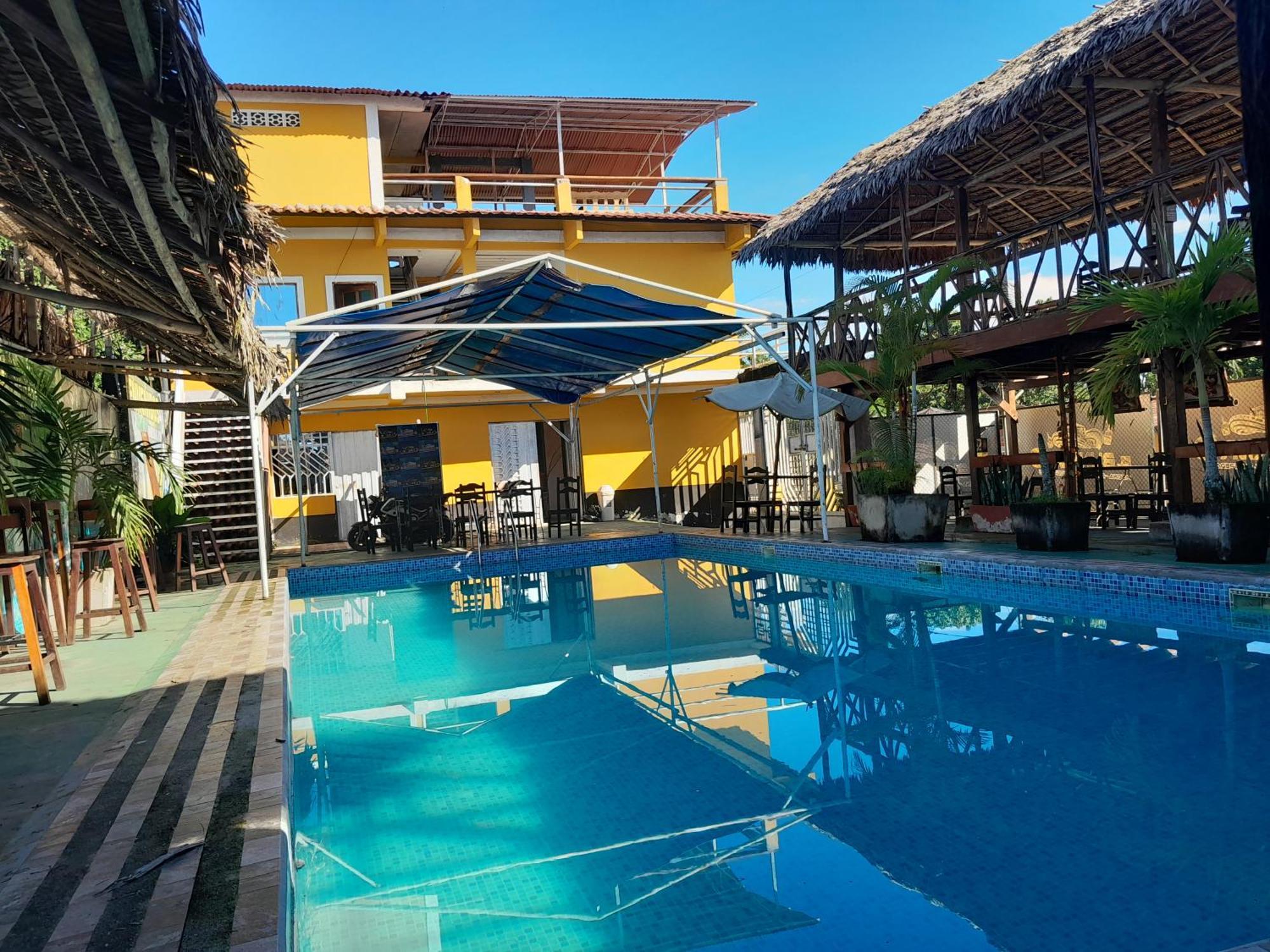 El Bunker 9 Hotel Iquitos Luaran gambar